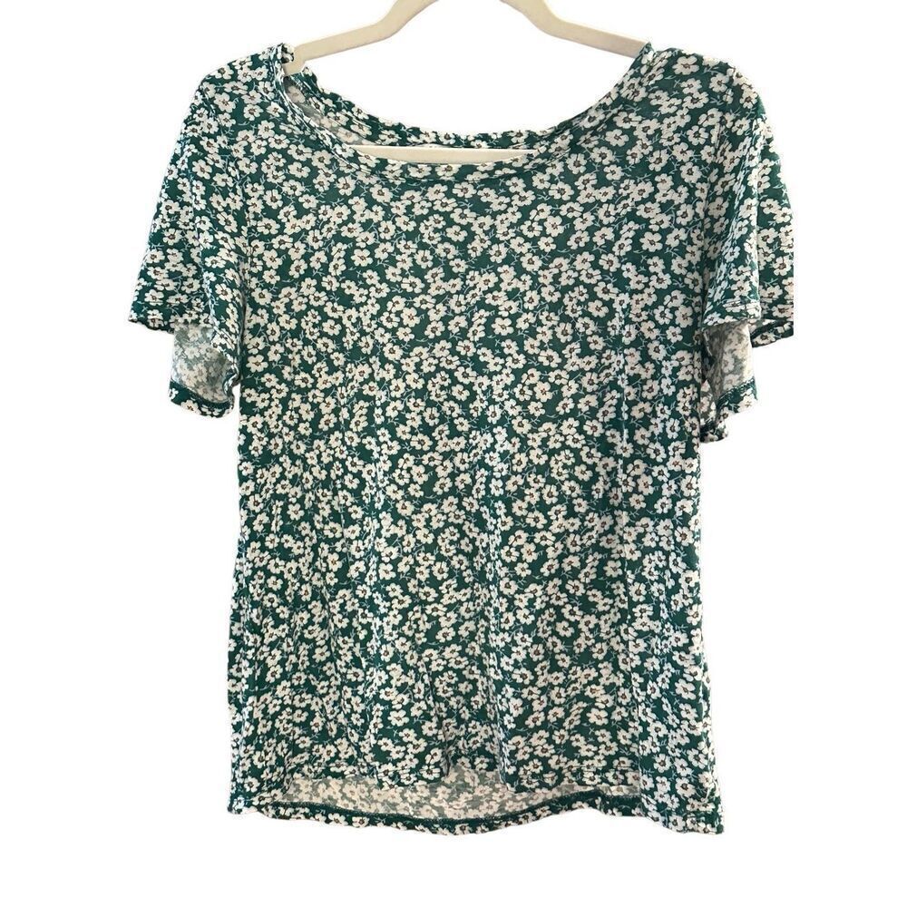 Adorable Lucky Brand women’s casual green white‎ floral tee shirt sz M